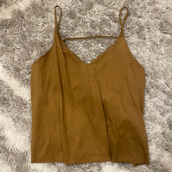 4-pack of cute tanks! - Picture 4 of 5